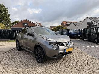 krockskadad bil auto Nissan Juke 1.6 Tekna automaat pano ! 2016/4