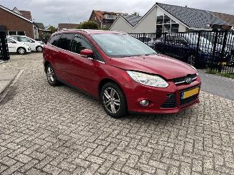 Voiture accidenté Ford Focus 1.0 EcoBoost Lease Trend motor kapot 2012/12