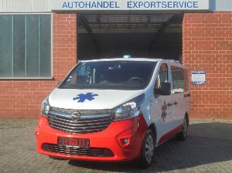 krockskadad bil auto Opel Vivaro 3x Ambulance, Airco, Cruise control, 2x schuifdeur 2018/5