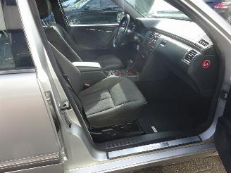 Mercedes E-klasse Combi 270 CDI Avantgarde, Airco, Schuifdak, Stoelverw., Cruise control picture 15