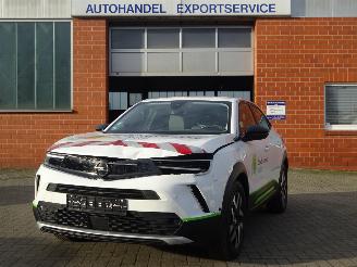 Damaged car Opel Mokka-E Elegance 11kw lader, DAB+, Stoel en stuurverw, Camera, Lane assist 2023/8