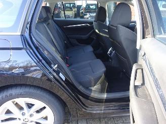 Skoda Octavia E-Tech 1.5i 110kw Hybride picture 8