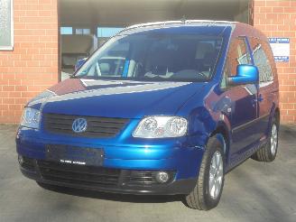 damaged passenger cars Volkswagen Caddy Life EcoFuel CNG Aardgas, Airco, Navi, Trekhaak 2006/7