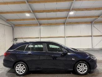 Unfallwagen Opel Astra ST 1.0 77kW Automaat Online Edition 2017/5