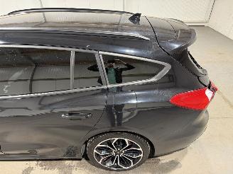 Ford Focus 1.0EcoBoost 92kW Hybrid ST line X Business picture 17