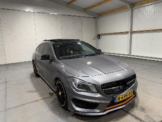 Mercedes Cla-klasse 200 ShootingBrake 115kW Automaat Orange Edition Pano picture 3