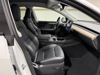 Tesla Model Y 75kWh Long Range AWD 258kW picture 23