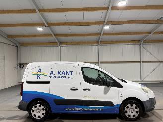 skadebil bedrijf Peugeot Partner 1.6e-HDI 66kW Automaat XT Profit+ 2Tronic 2012/7