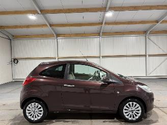krockskadad bil auto Ford Ka 1.2 51kW Titanium X Airco 2011/3