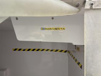 Volkswagen Transporter 2.0TDI 81kW L2H1 Koelwagen picture 24