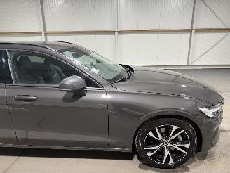 Volvo V-60 2.0B3 120kW Automaat Essential Edition picture 20