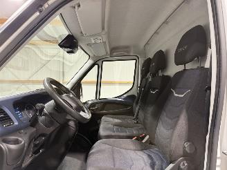 Iveco Daily 2.3D 115kW Automaat 352L H3 picture 13