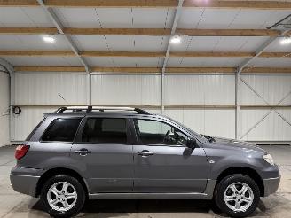 Unfallwagen Mitsubishi Outlander 2.0 100kW Airco Invite+ 2006/10