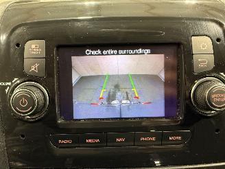 Peugeot Boxer 330 2.2BlueHDI 103kW L2H2 Premium picture 22