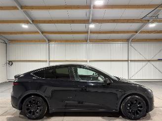 skadebil auto Tesla Model Y 75kWh Long Range AWD 258kW 2023/9