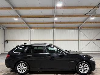 damaged passenger cars BMW 5-serie 520i 135kW Automaat High Executive 2014/2