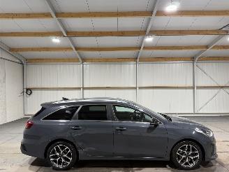 Schadeauto Kia Ceed 1.5T-GDi MHEV 118kW Automaat GT-Line Edition 2021/2