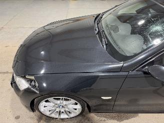 BMW 3-serie 335i Cabrio 225kW Automaat Executive picture 17