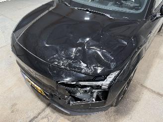 Volvo EX30 69kWh Extended Range Core 200kW Single motor picture 21