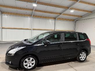 Peugeot 5008 1.6VTi 88kW Blue Lease picture 9