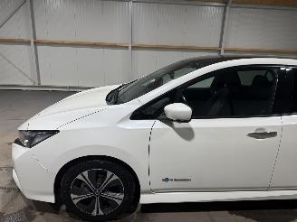 Nissan Leaf 40kWh N-Connecta 110kW Automaat picture 13