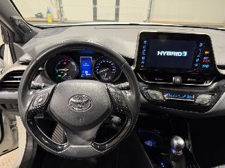 Toyota CH-R 1.8Hybrid 72kW Executive picture 30