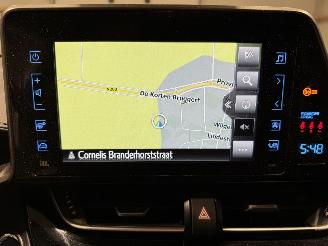 Toyota CH-R 1.8Hybrid 72kW Executive picture 32