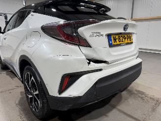 Toyota CH-R 1.8Hybrid 72kW Executive picture 21