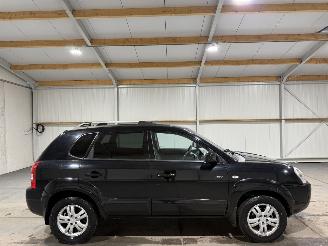 krockskadad bil auto Hyundai Tucson 2.0i 104kW 4WD Style 2006/2