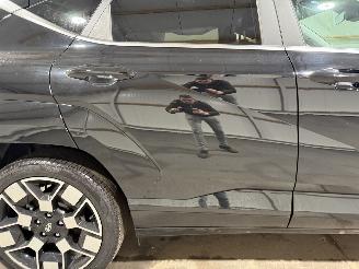 Hyundai Kona 65.4kWh 160kW Premium picture 18