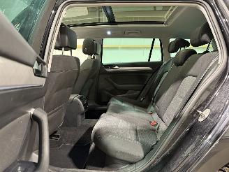 Volkswagen Passat 1.5TSI 110kW Automaat Pano Business picture 32