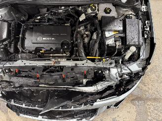 Opel Astra 1.4Turbo 103kW Edition picture 29