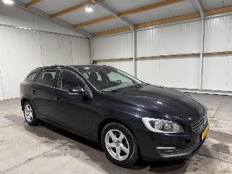 Volvo V-60 1.6T3 110kW Airco Ocean Race picture 2