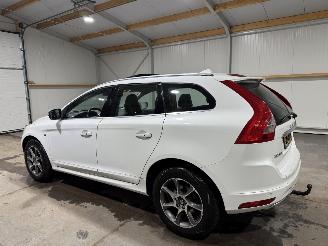 Volvo Xc-60 2.0D4 140kW Automaat FWD Ocean Race Schuifkantel picture 11