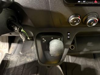 Renault Master 2.3 dCi Automaat 110kW Bakwagen L3 Energy T35 picture 24