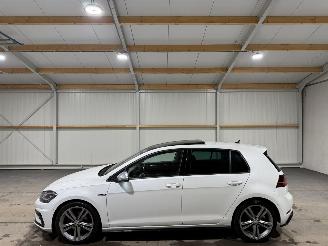 Volkswagen Golf 1.5TSI 110kW Automaat Business R Pano Highline picture 8