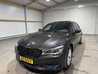 BMW 7-serie 740e 190kW Automaat Schuifkantel iPerformance High Executive Luchtvering picture 10