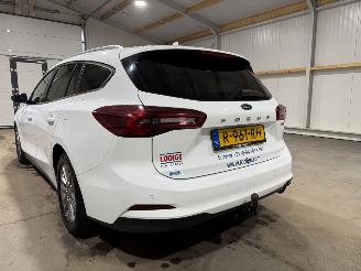 Ford Focus 1.0 EcoBoost 92kW Hybrid Titanium picture 16