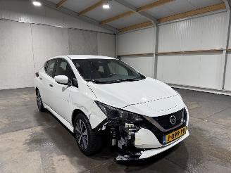 Nissan Leaf 40kWh 110kW Automaat Acenta picture 3