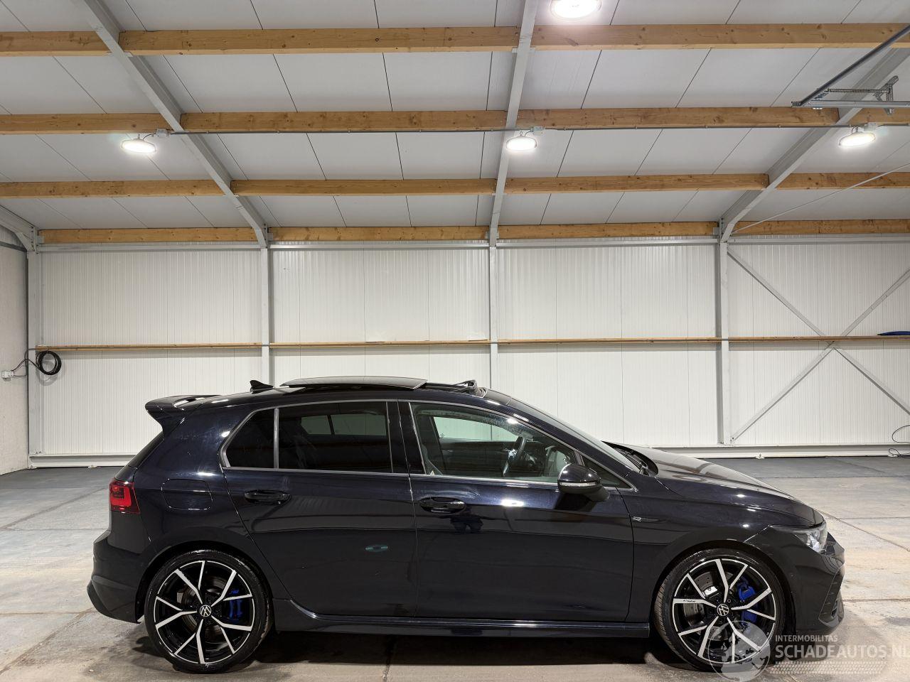 Volkswagen Golf 2.0TSI R 235kW Automaat Pano 4Motion Akrapovic