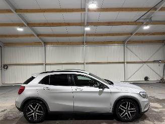 Voiture accidenté Mercedes GLA 180CDI 80kW Automaat Lease Edition 2015/6