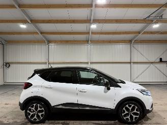 Voiture accidenté Renault Captur 1.2TCE 88kW Automaat Edition One Leder Camera 2017/6