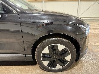 Volvo EX30 69kWh Extended Range Core 200kW Single Motor picture 16