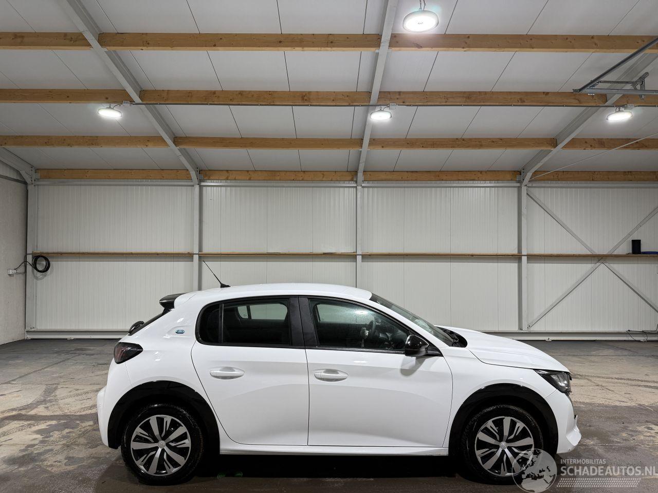 Peugeot e-208 50kWh 100kW Active Pack