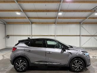 damaged passenger cars Renault Captur 1.0TCe 67kW 90 Techno 2023/6