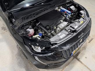 Peugeot 208 1.2PT 74kW Allure Pack picture 25