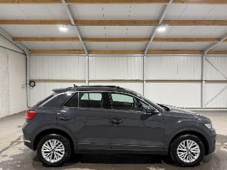 krockskadad bil auto Volkswagen T-Roc 1.0TSI 81kW Airco Style 2021/4