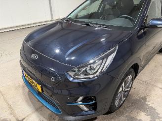 Kia e-Niro 64kWh 150kW DynamicPlusLine Schuifkanteldak picture 21