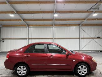 krockskadad bil auto Kia Cerato 2.0CVVT 105kW Automaat Ex-ecutive 2008/1