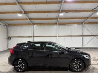 Schadeauto Volvo V-40 1.5T2 90kW Automaat Momentum 2016/6